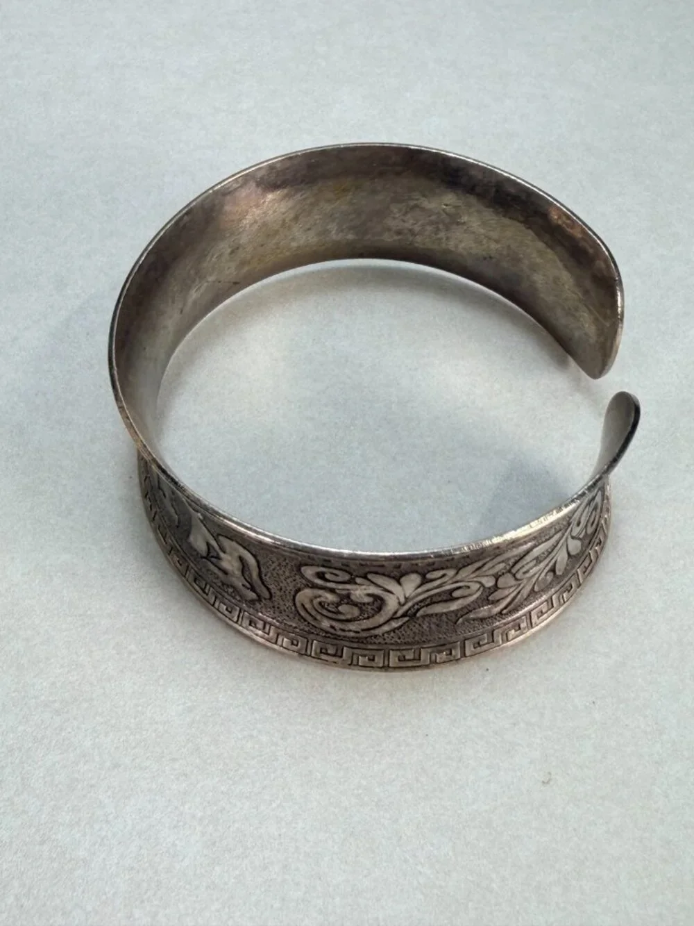 Vintage Tibetan Style Wide Cuff Bracelet Silver Tone Ethnic Tribal Boho